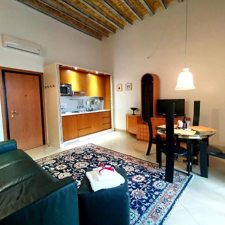 Scesa San Michele Apartment บารี ภายนอก รูปภาพ