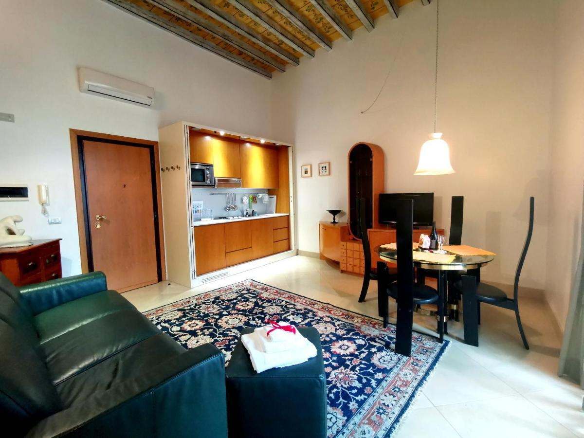 Scesa San Michele Apartment บารี ภายนอก รูปภาพ